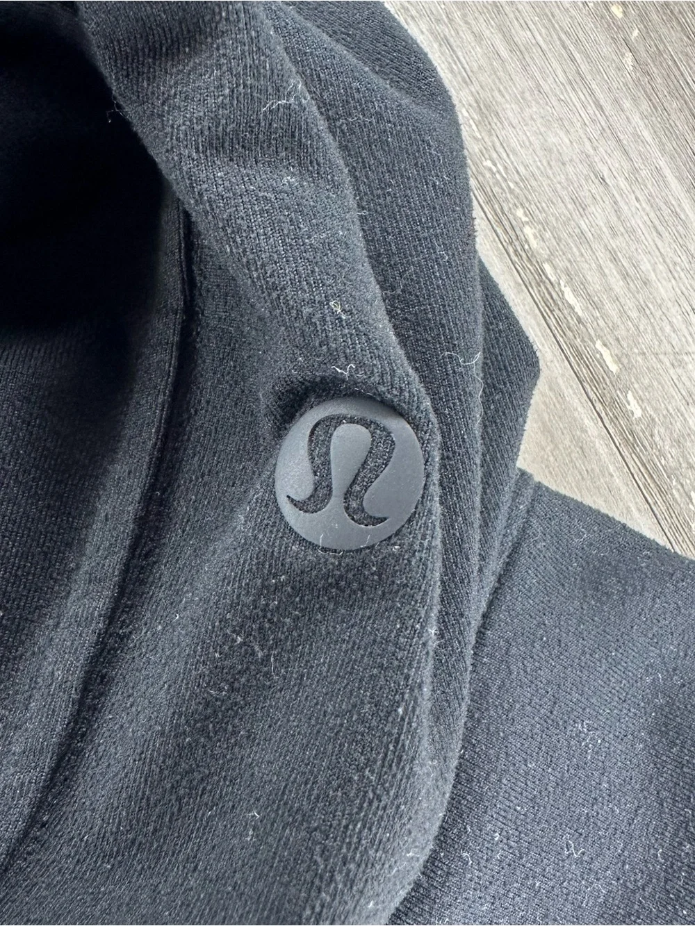 Lululemon Soft Jersey Classic-Fit Mid-Rise Cropped Jogger Black 4